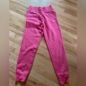 Pink women’s Nike sweatpants